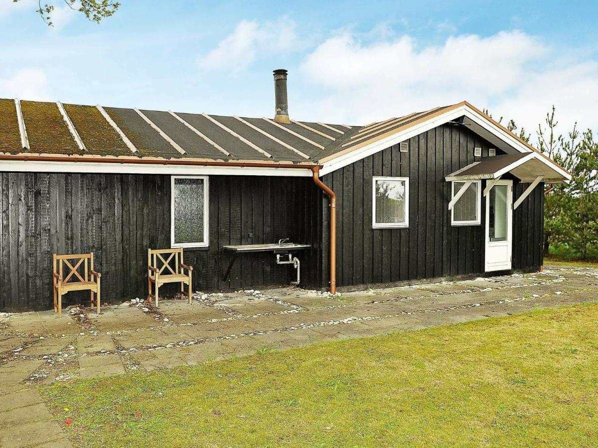 6 Person Holiday In Ansager